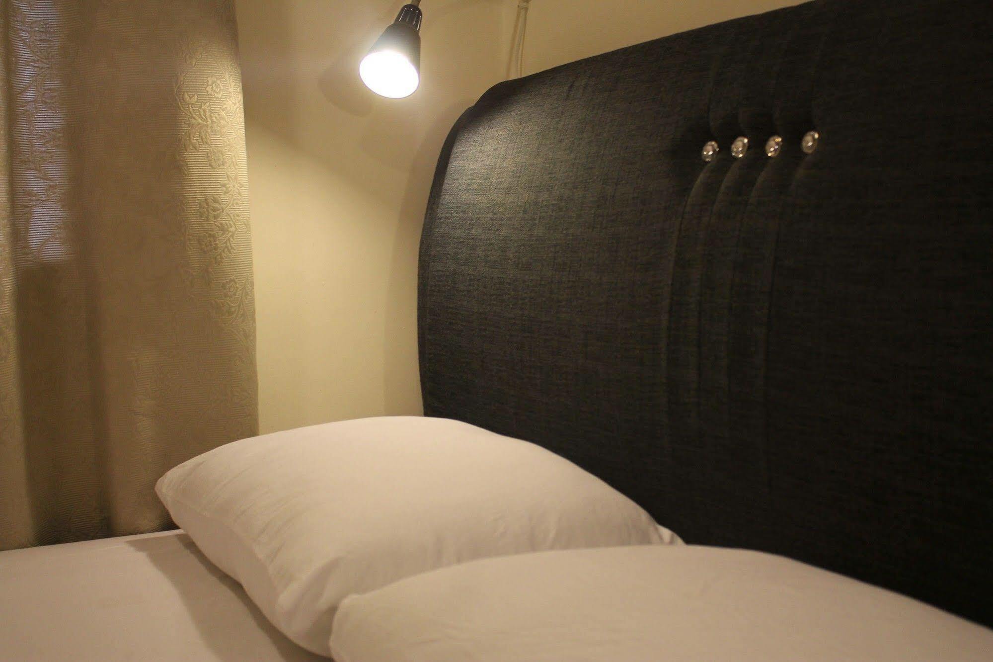 Goldbrick Hotel Bukit Bintang Куала-Лумпур Экстерьер фото